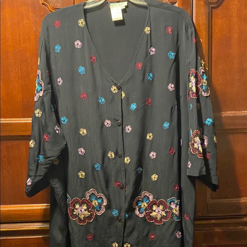 Floral Embroidered Black plus size vintage shirt